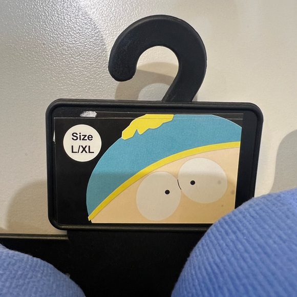 SOUTHPARK TOWELIE PLUSH SLIPPERS. . BRAND NEW. ADULT SIZE LARGE-XL - Picture 6 of 6